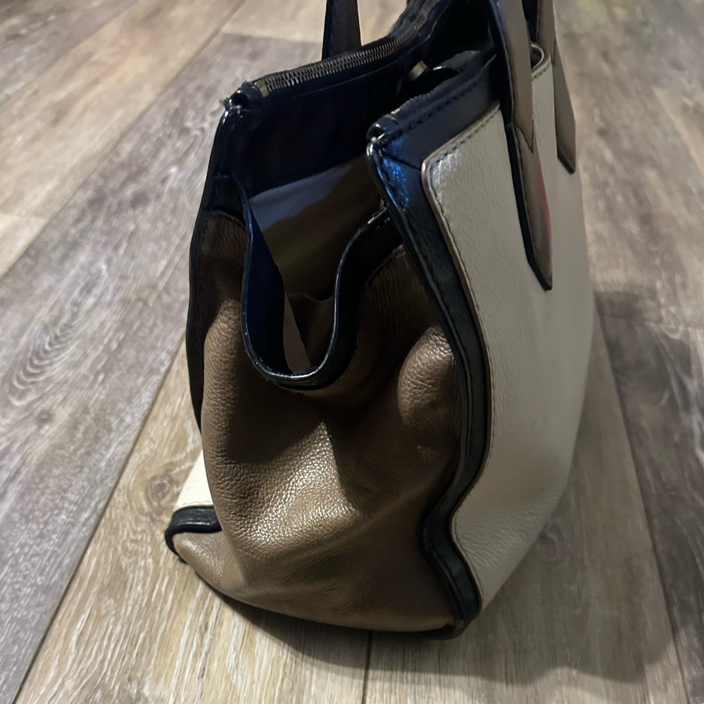 Fossil Tri-color Leather Tote - Picture 3 of 10